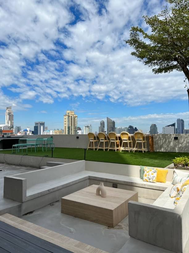 4 Bedrooms, 3 Bathrooms + 1 Toilet 514sqm @D.S. Tower 1 Sukhumvit 33 For Sale 48MB
