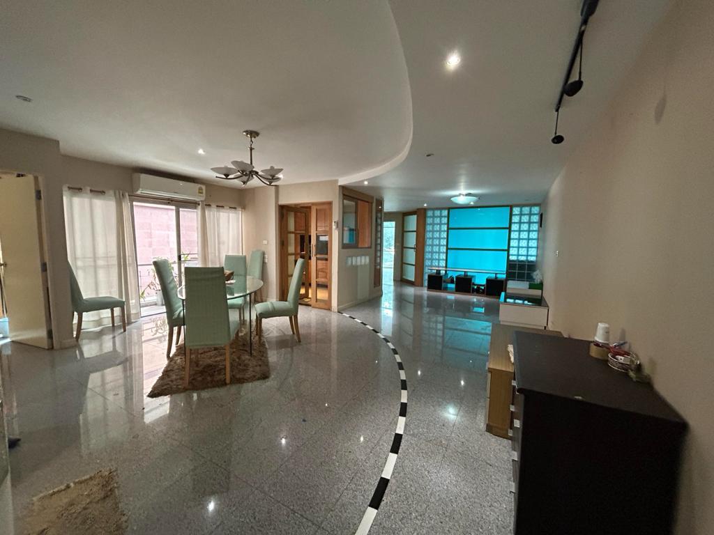 4 Bedrooms, 2 Bathrooms 121sqm @The Prime Suites For Sale 8.5MB