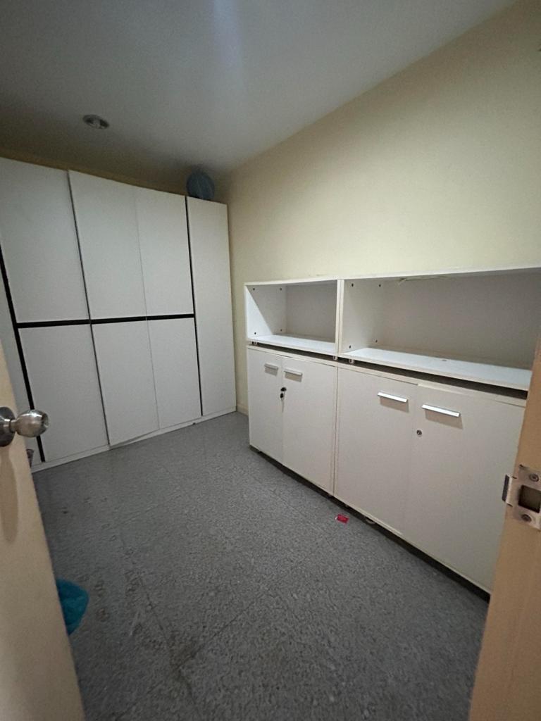 4 Bedrooms, 2 Bathrooms 121sqm @The Prime Suites For Sale 8.5MB