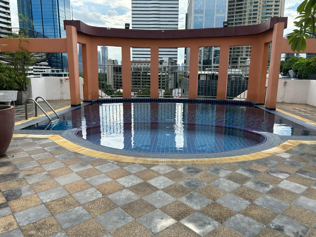 4 Bedrooms, 2 Bathrooms 121sqm @The Prime Suites For Sale 8.5MB