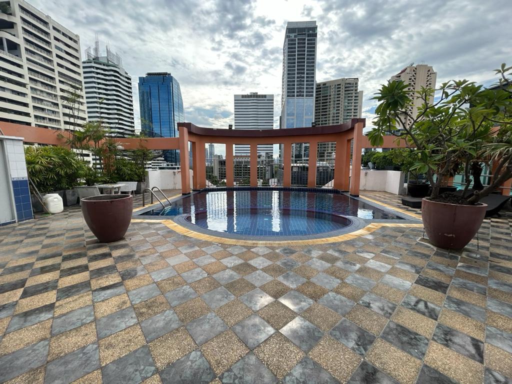 4 Bedrooms, 2 Bathrooms 121sqm @The Prime Suites For Sale 8.5MB