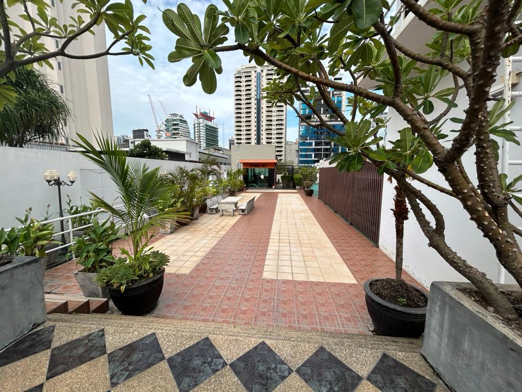 4 Bedrooms, 2 Bathrooms 121sqm @The Prime Suites For Sale 8.5MB