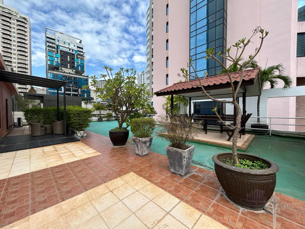 4 Bedrooms, 2 Bathrooms 121sqm @The Prime Suites For Sale 8.5MB