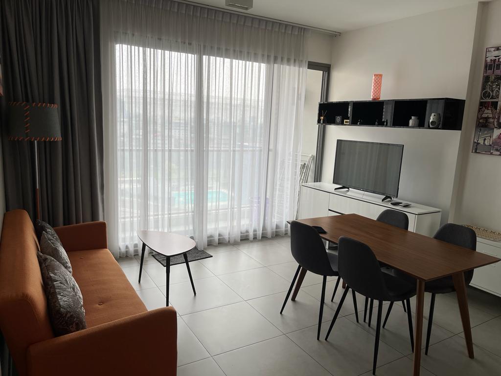 1 Bedroom, 1 Bathroom 44sqm @The Lofts Ekkamai For Rent 10kTHB & For Sale 6.5MB