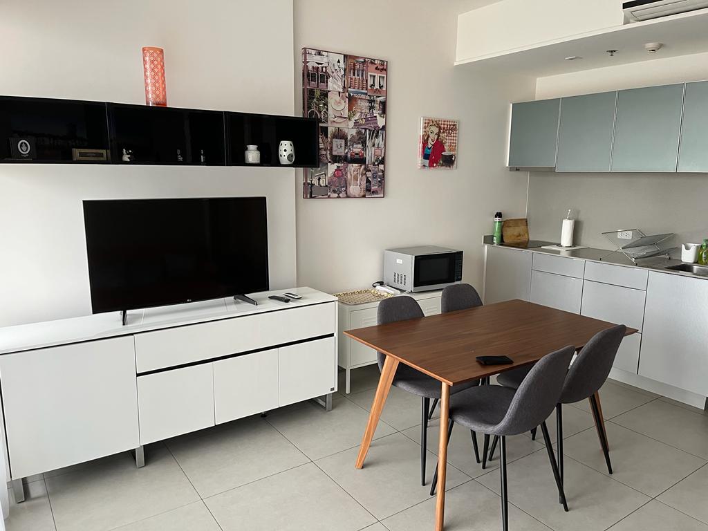 1 Bedroom, 1 Bathroom 44sqm @The Lofts Ekkamai For Rent 10kTHB & For Sale 6.5MB