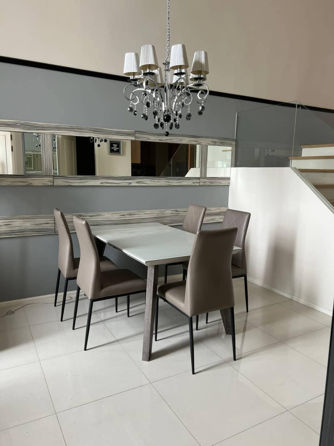 2 Bedrooms, 2 Bathrooms 95sqm 29th Flr @Villa Asoke For Rent 60,000THB/Month & For 6 Months Rent Price is 65K