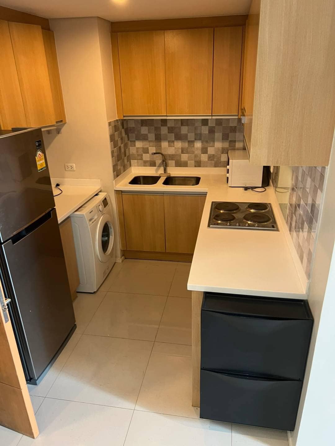 2 Bedrooms, 2 Bathrooms 95sqm 29th Flr @Villa Asoke For Rent 60,000THB/Month & For 6 Months Rent Price is 65K