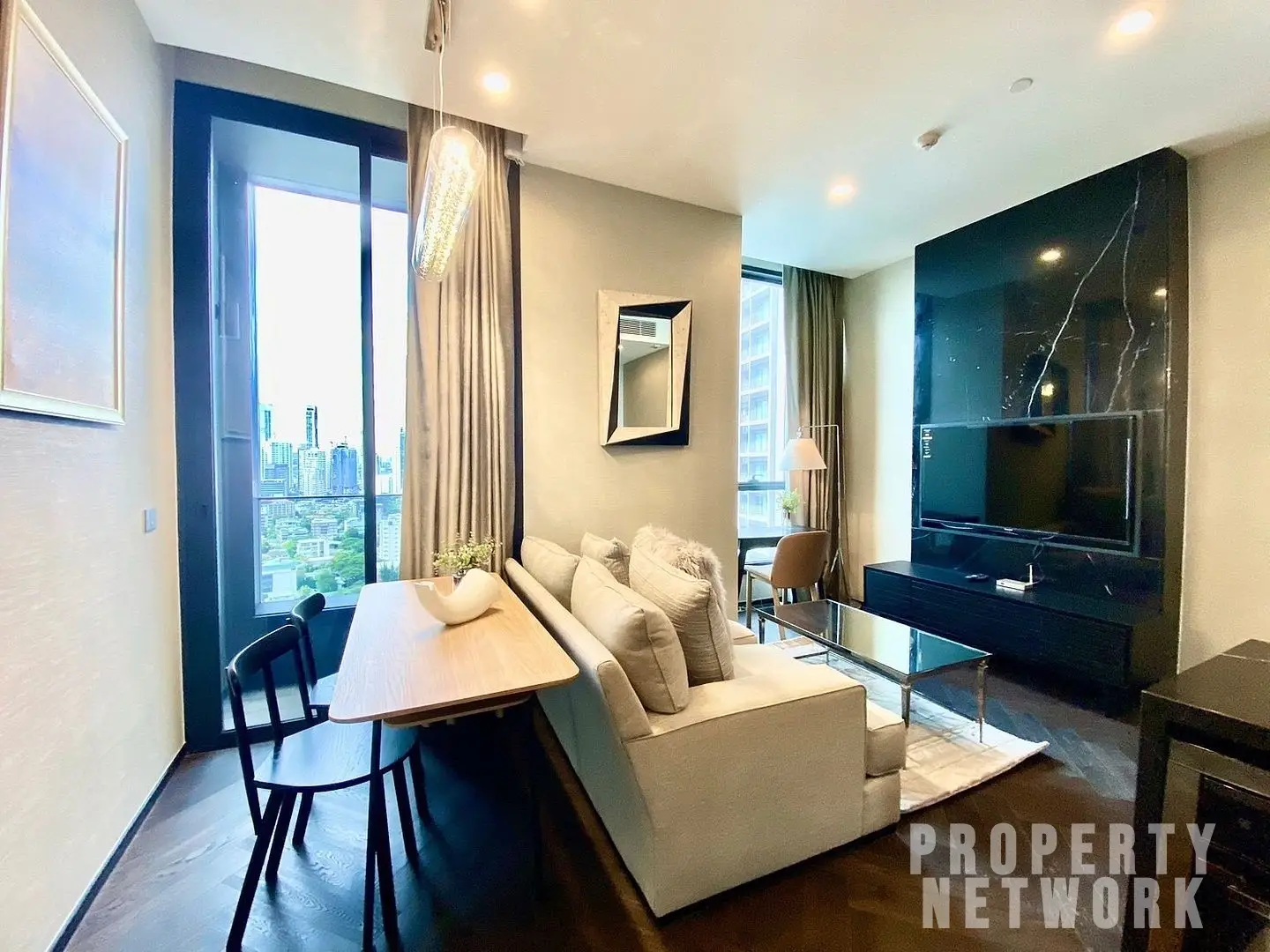 1 Bedroom, 1 Bathroom 43sqm @The ESSE Sukhumvit 36 For Rent 55,000THB/Month