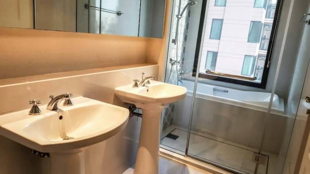 2 Bedrooms, 2 Bathrooms 90sqm @Aguston Sukhumvit 22 For Rent 60,000THB/Month