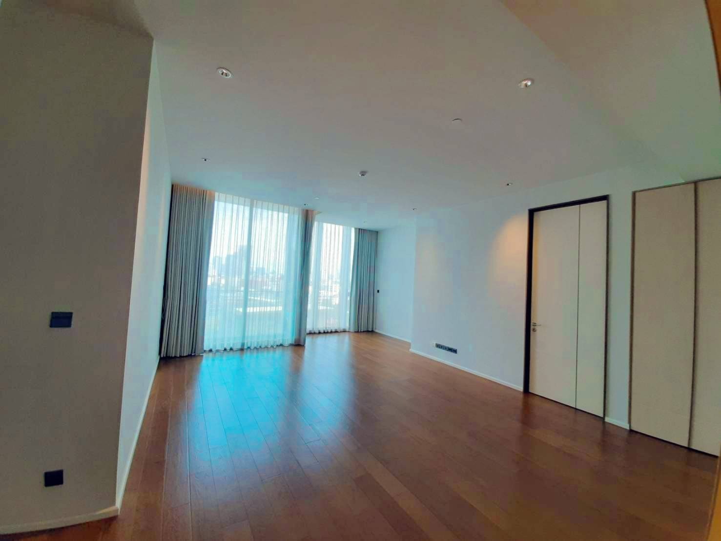 2 Bedrooms, 2 Bathrooms 105sqm @Kraam Sukhumvit 26 For Rent 95K & For Sale 33MB