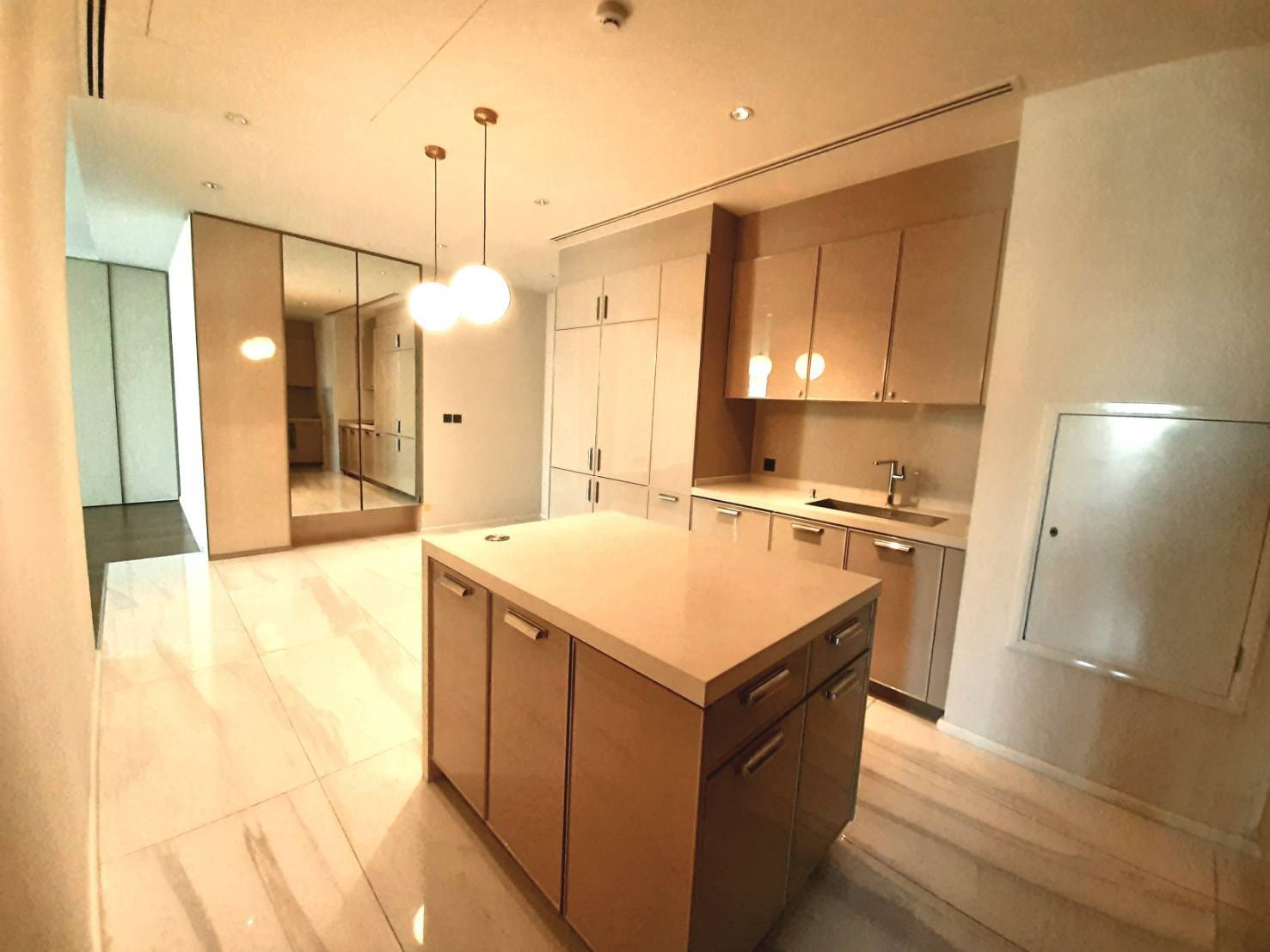 2 Bedrooms, 2 Bathrooms 105sqm @Kraam Sukhumvit 26 For Rent 95K & For Sale 33MB