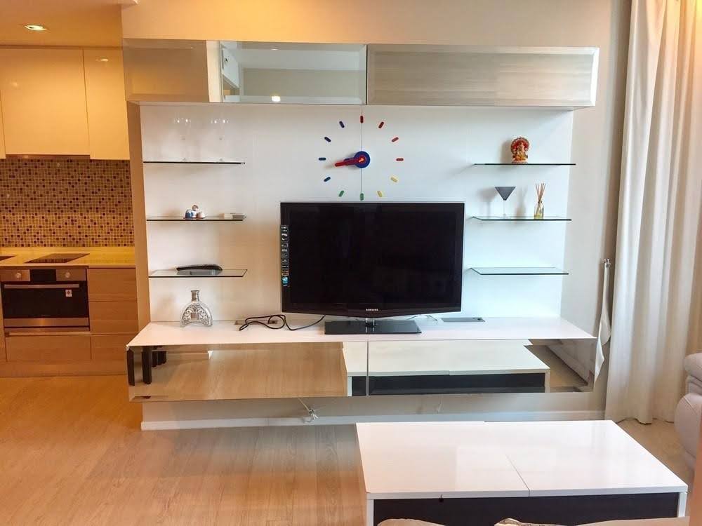 1 Bedroom, 1 Bathroom 50sqm 25th Flr @The Room Sukhumvit 21 For Rent 37,000/Month