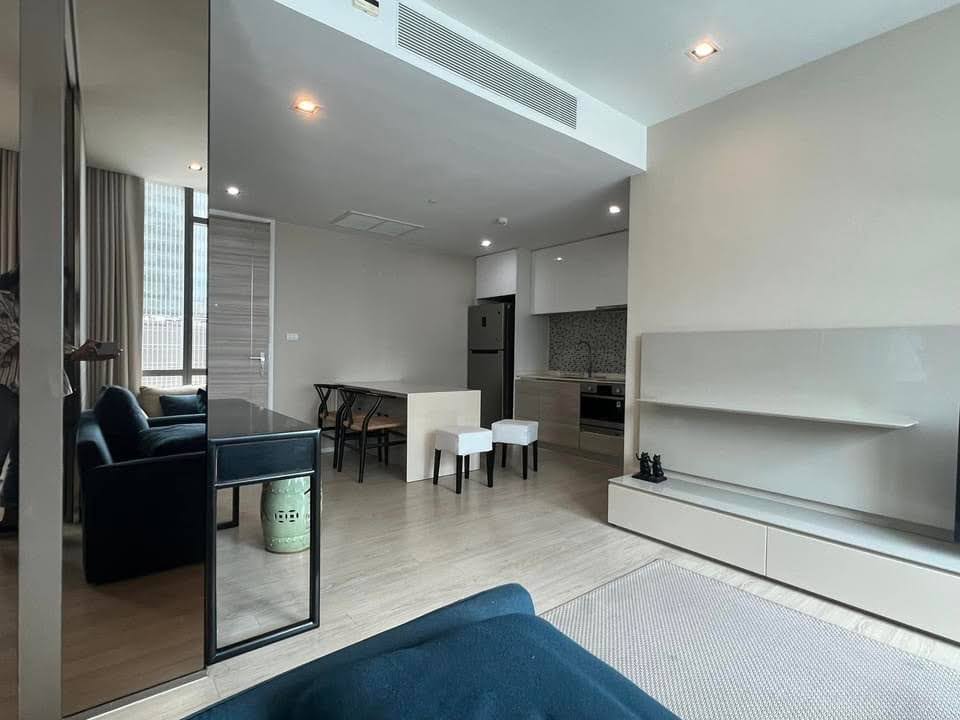 1 Bedroom, 1 Bathroom 50sqm 9th Flr @The Room Sukhumvit 21 For Rent 37,000/Month