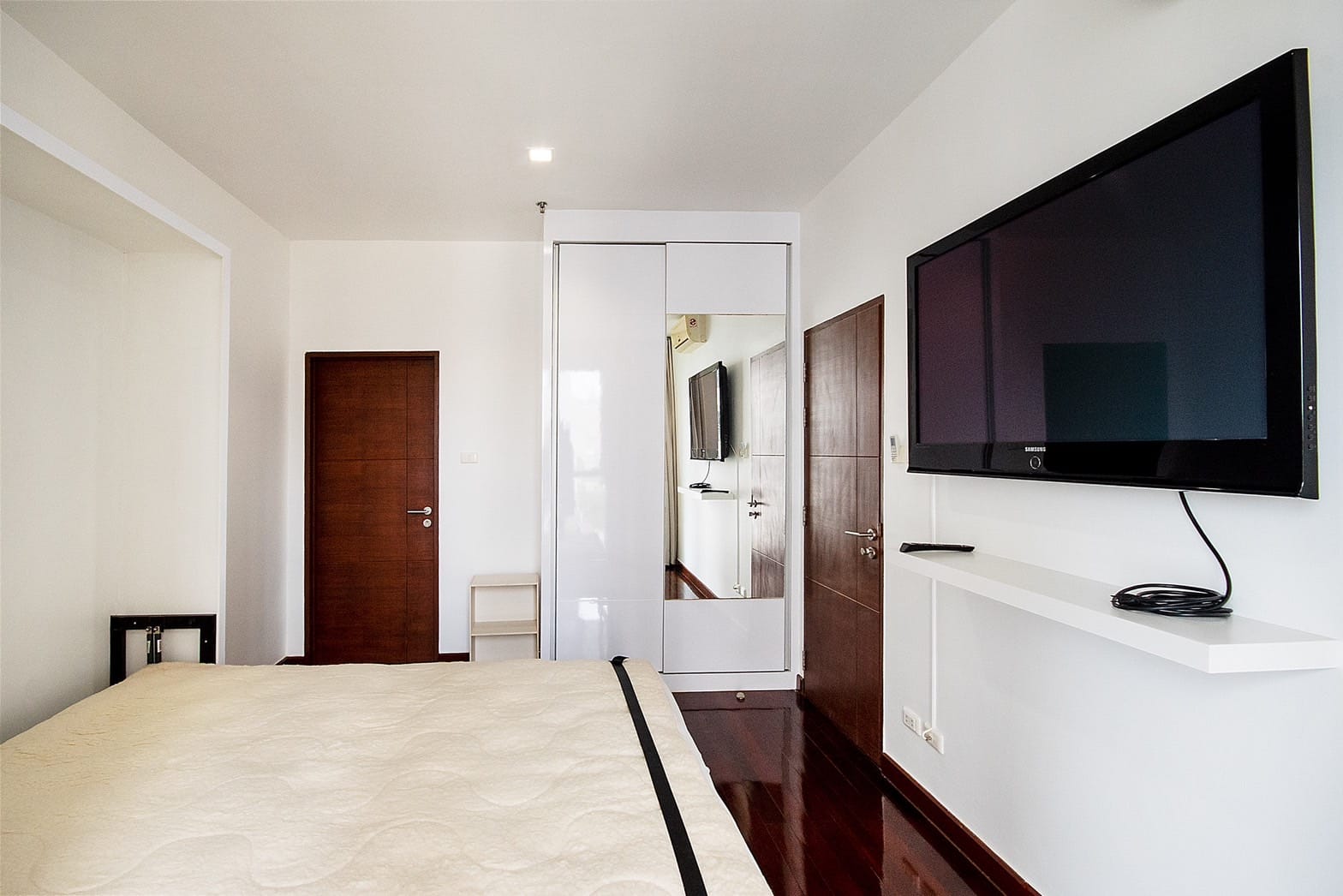 4 Bedrooms, 4 Bathrooms + 1 Maid Room 357sqm 2nd Flr @Sukhumvit City Resort For Rent 120K & For Sale 40MB