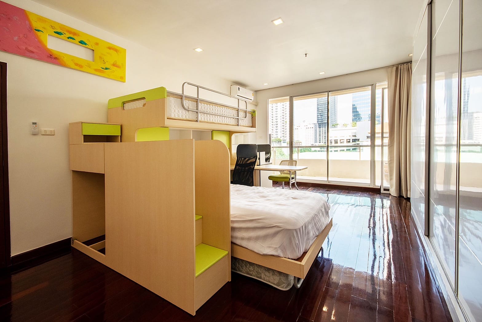 4 Bedrooms, 4 Bathrooms + 1 Maid Room 357sqm 2nd Flr @Sukhumvit City Resort For Rent 120K & For Sale 40MB