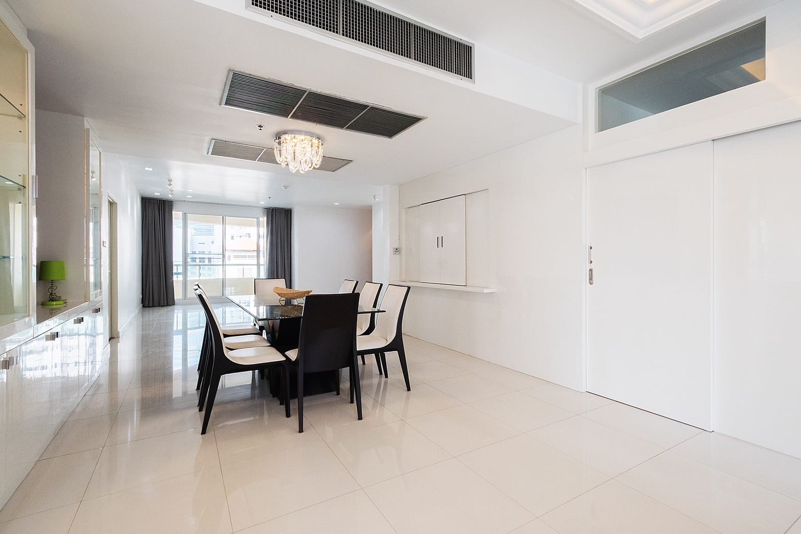 4 Bedrooms, 4 Bathrooms + 1 Maid Room 357sqm 2nd Flr @Sukhumvit City Resort For Rent 120K & For Sale 40MB
