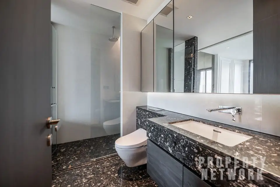 2 Bedrooms, 2 Bathrooms 103sqm @BEATNIQ Sukhumvit 32 For Rent 140,000THB/Month