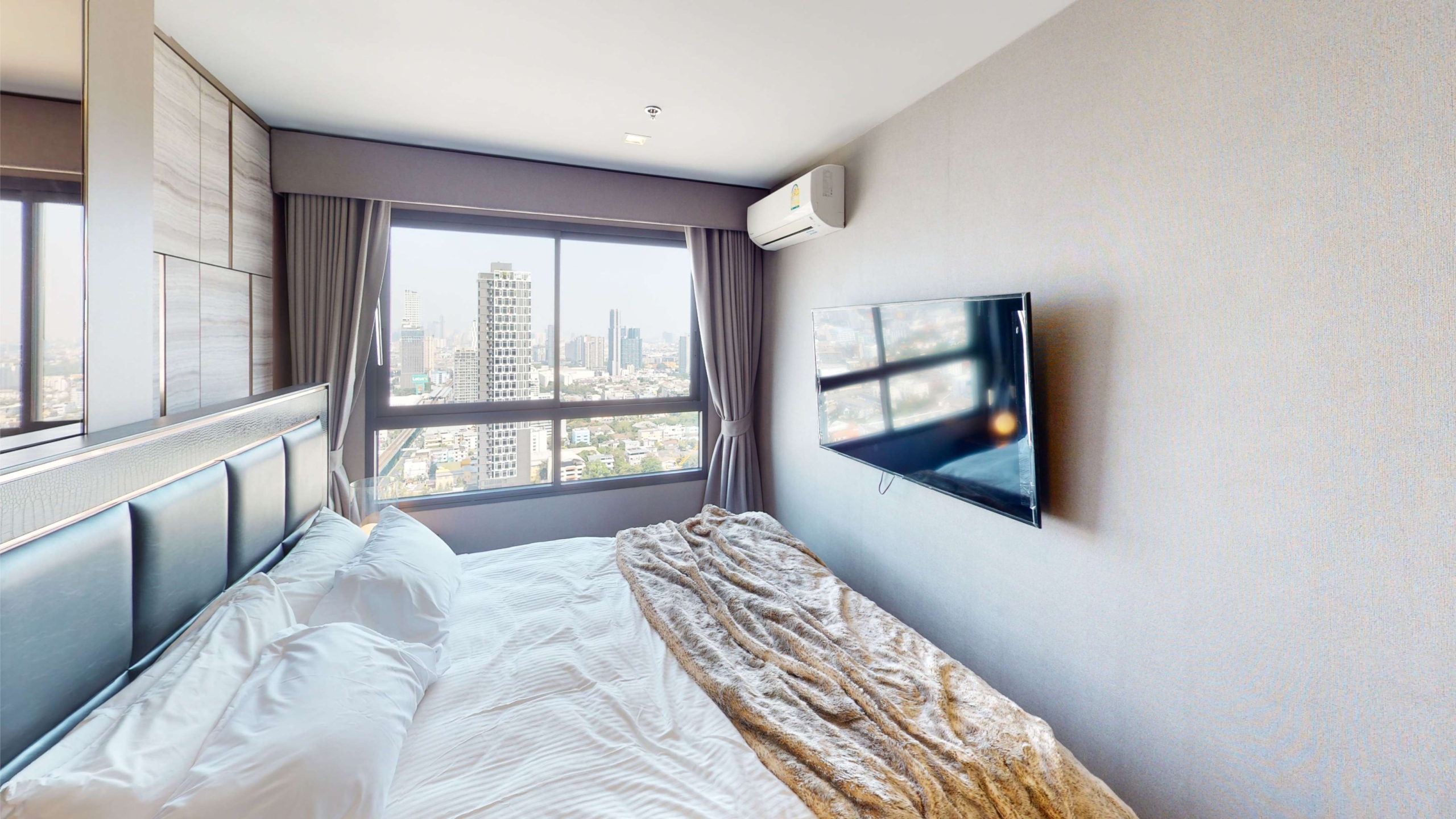 2 Bedrooms, 2 Bathrooms 52.14sqm Ideo Sukhumvit 93 For Rent 40,000THB/Month