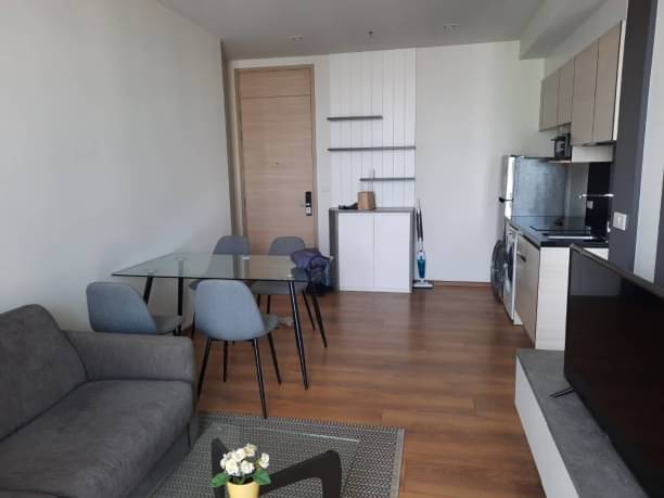 2 Bedrooms, 1 Bathroom 54sqm @Park Origin Phrom Phong For Rent 47,000THB/Month