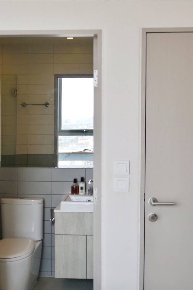 2 Bedrooms, 1 Bathroom 45.35sqm 17th Flr @ Ideo Mobi Sukhumvit 81 For Rent 27,999THB & For Sale 5,999,999MB