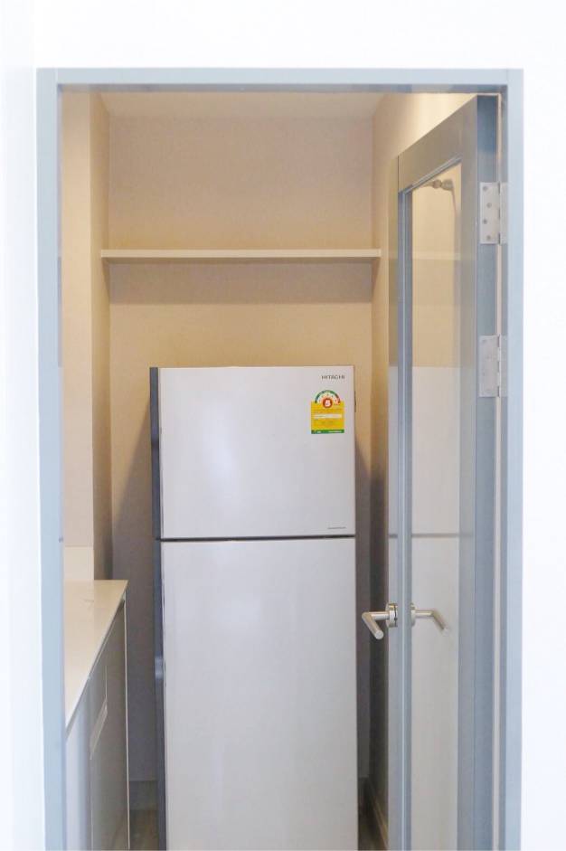 2 Bedrooms, 1 Bathroom 45.35sqm 17th Flr @ Ideo Mobi Sukhumvit 81 For Rent 27,999THB & For Sale 5,999,999MB