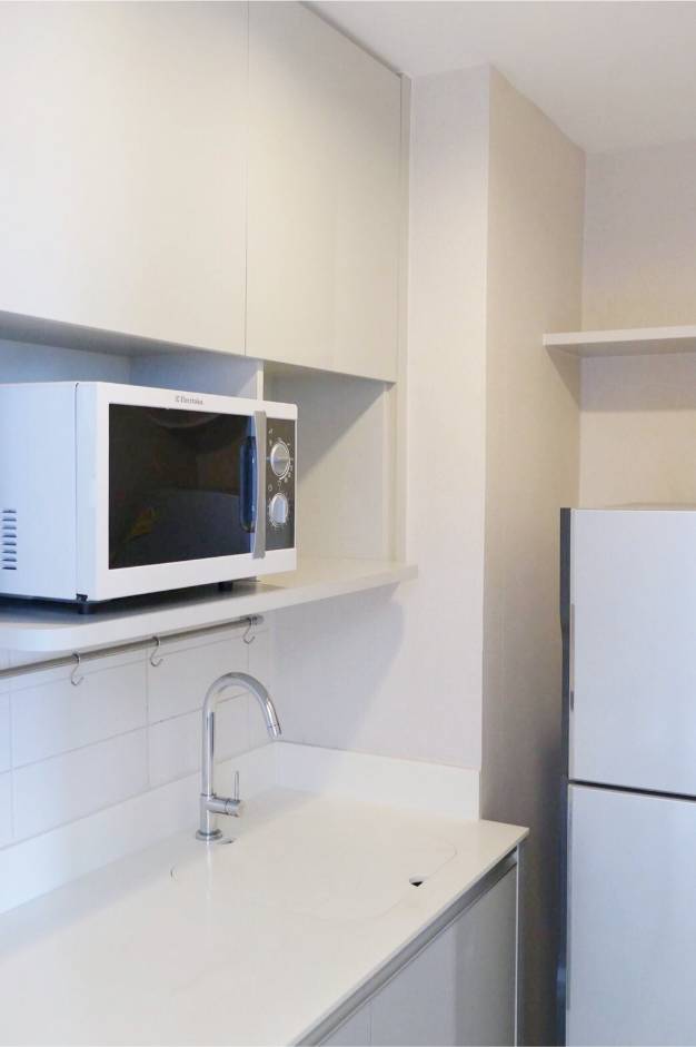 2 Bedrooms, 1 Bathroom 45.35sqm 17th Flr @ Ideo Mobi Sukhumvit 81 For Rent 27,999THB & For Sale 5,999,999MB