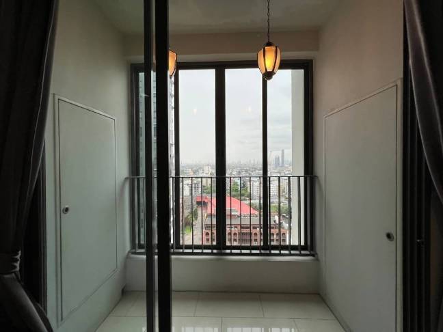 2 Bedrooms, 1 Bathroom 45.35sqm 17th Flr @ Ideo Mobi Sukhumvit 81 For Rent 27,999THB & For Sale 5,999,999MB