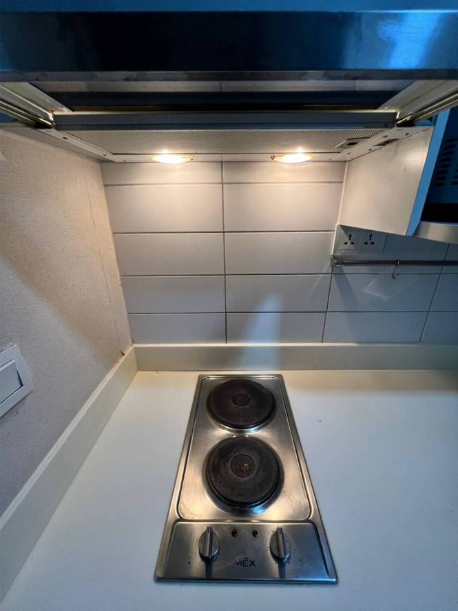 2 Bedrooms, 1 Bathroom 45.35sqm 17th Flr @ Ideo Mobi Sukhumvit 81 For Rent 27,999THB & For Sale 5,999,999MB