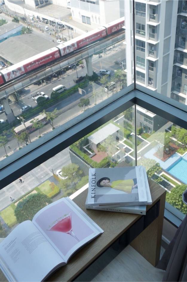 2 Bedrooms, 1 Bathroom 45.35sqm 17th Flr @ Ideo Mobi Sukhumvit 81 For Rent 27,999THB & For Sale 5,999,999MB