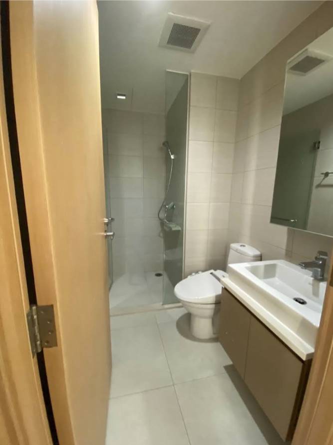 2 Bedrooms, 2 Bathrooms 75sqm 26th Flr @Siri at Sukhumvit For Rent 65,000THB