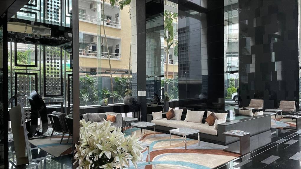 3 Bedrooms, 3 Bathrooms 100sqm 19th Flr @Siri at Sukhumvit For Rent 85,000THB