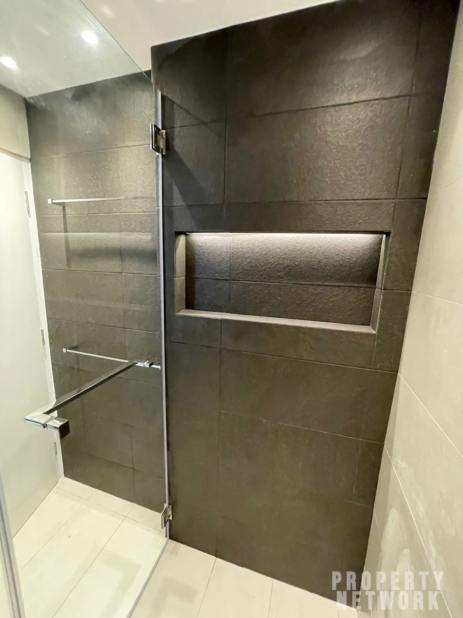 1 Bedroom, 1 Bathroom 69sqm @D.S. Tower 2 Sukhumvit 39 For Rent 45Kthb & For Sale 7.8MB