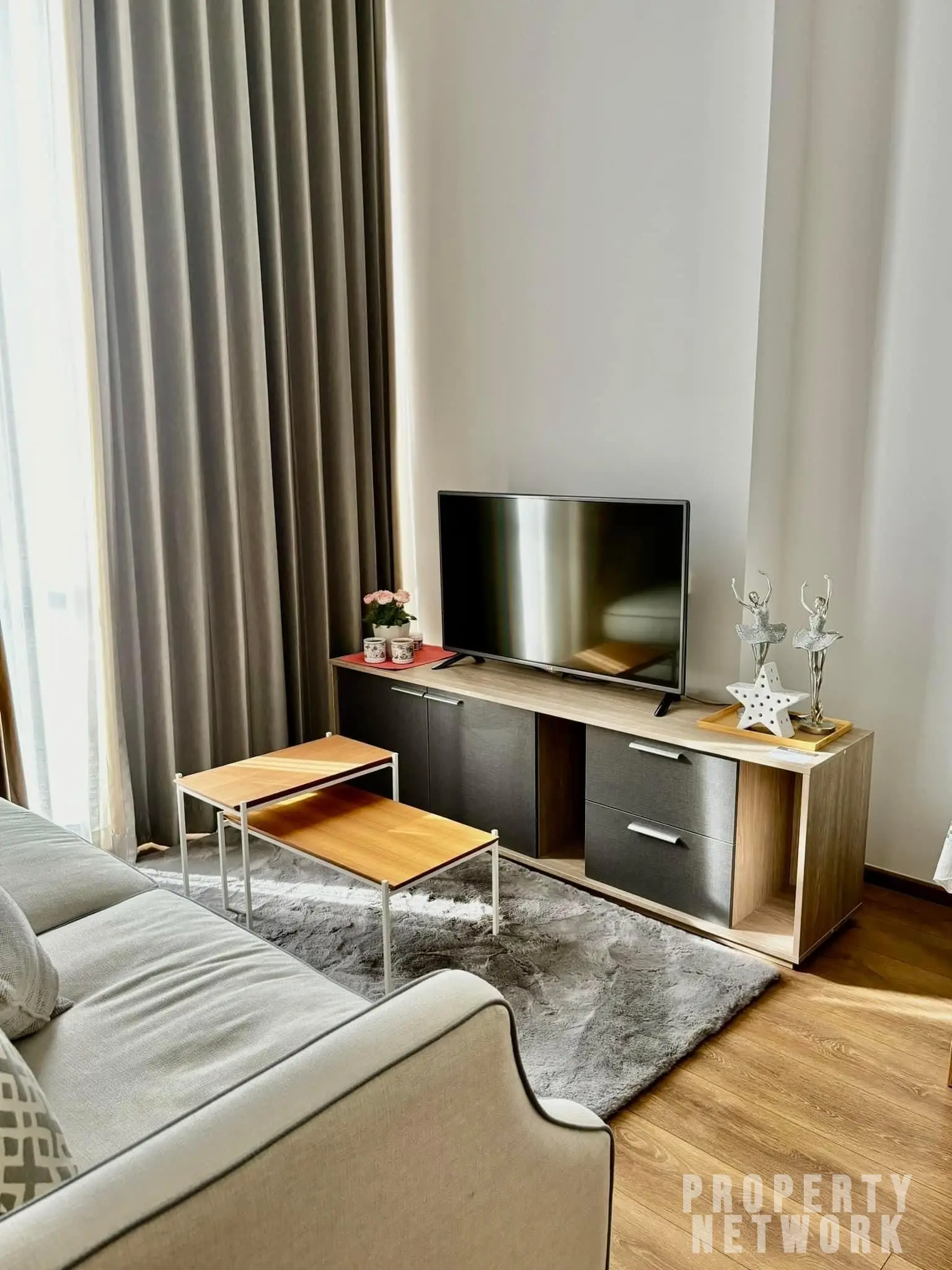 2 Bedrooms, 2 Bathroom 55sqm 28thFlr @Noble BE 33 For Rent 55,000THB/Month