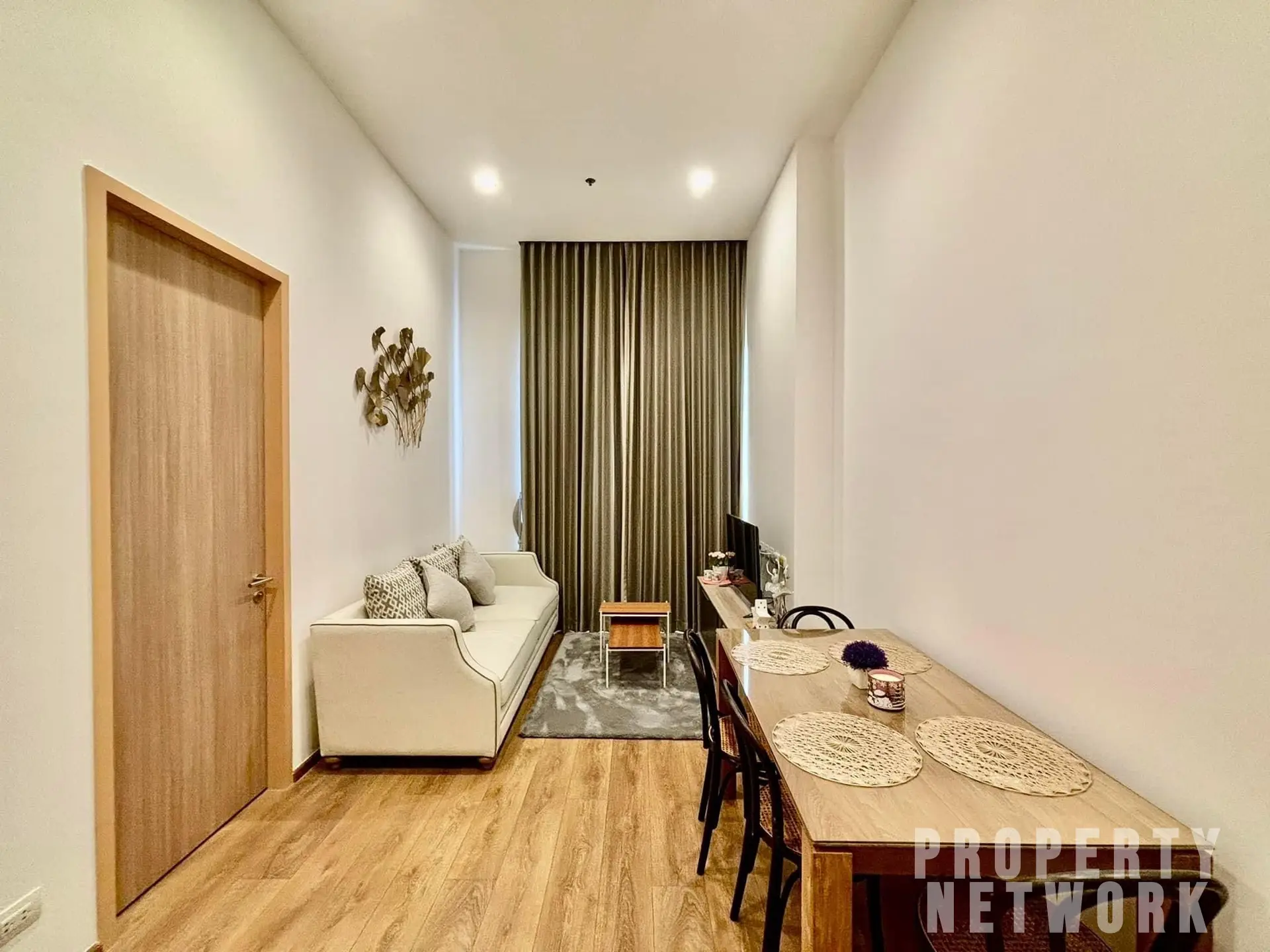 2 Bedrooms, 2 Bathroom 55sqm 28thFlr @Noble BE 33 For Rent 55,000THB/Month