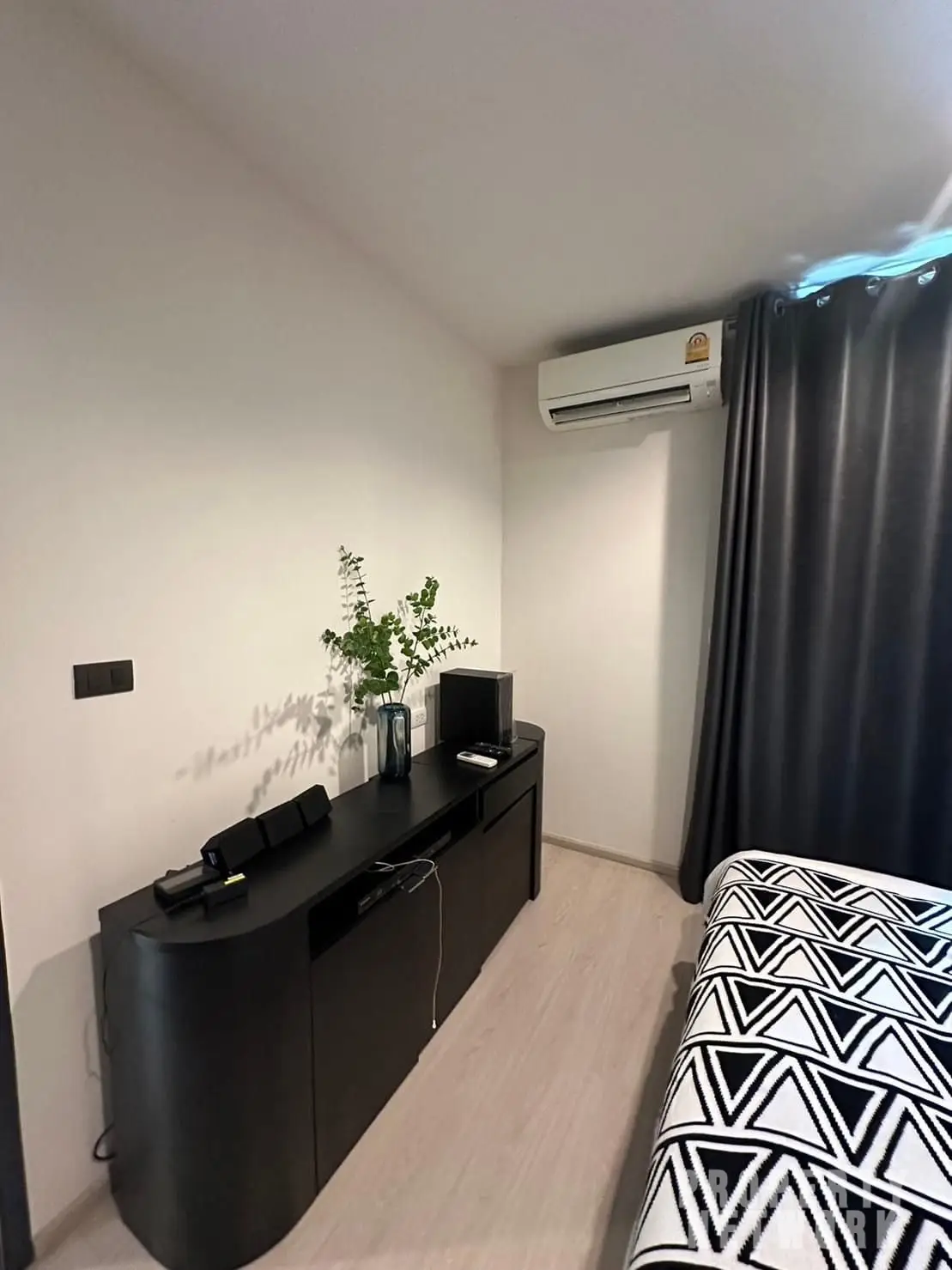 1 Bedroom/Bathroom 45sqm 6th Flr @Rhythm Sukhumvit 44/1 For Rent 32,000THB/Month