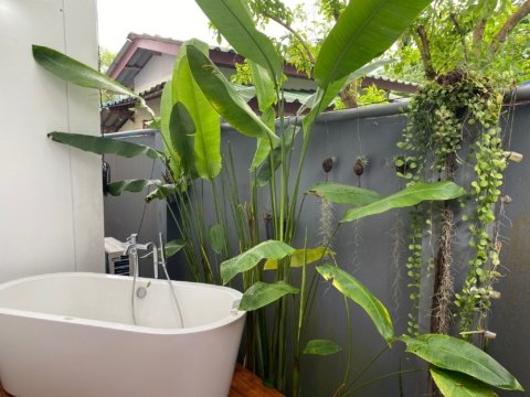 2 Bedrooms, 2 Bathrooms 125sqm @MODERN 2 BEDS VILLA WITH SHARE POOL AND GYM For Sale 6,900,000 THB