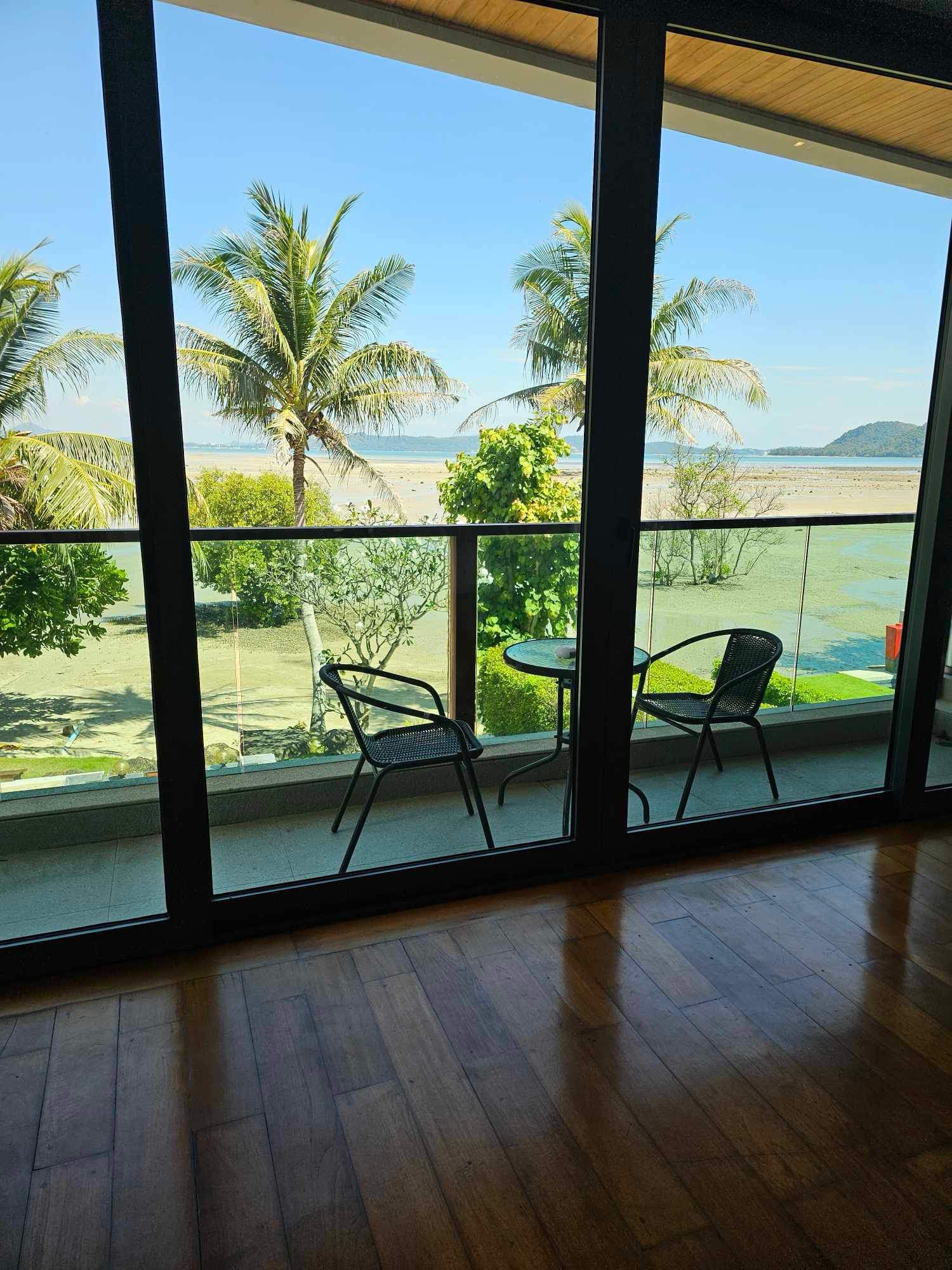 4 Bedrooms,3 Bathrooms 216sqm Land size @The Eva Beach House Phuket For Sale 45MB