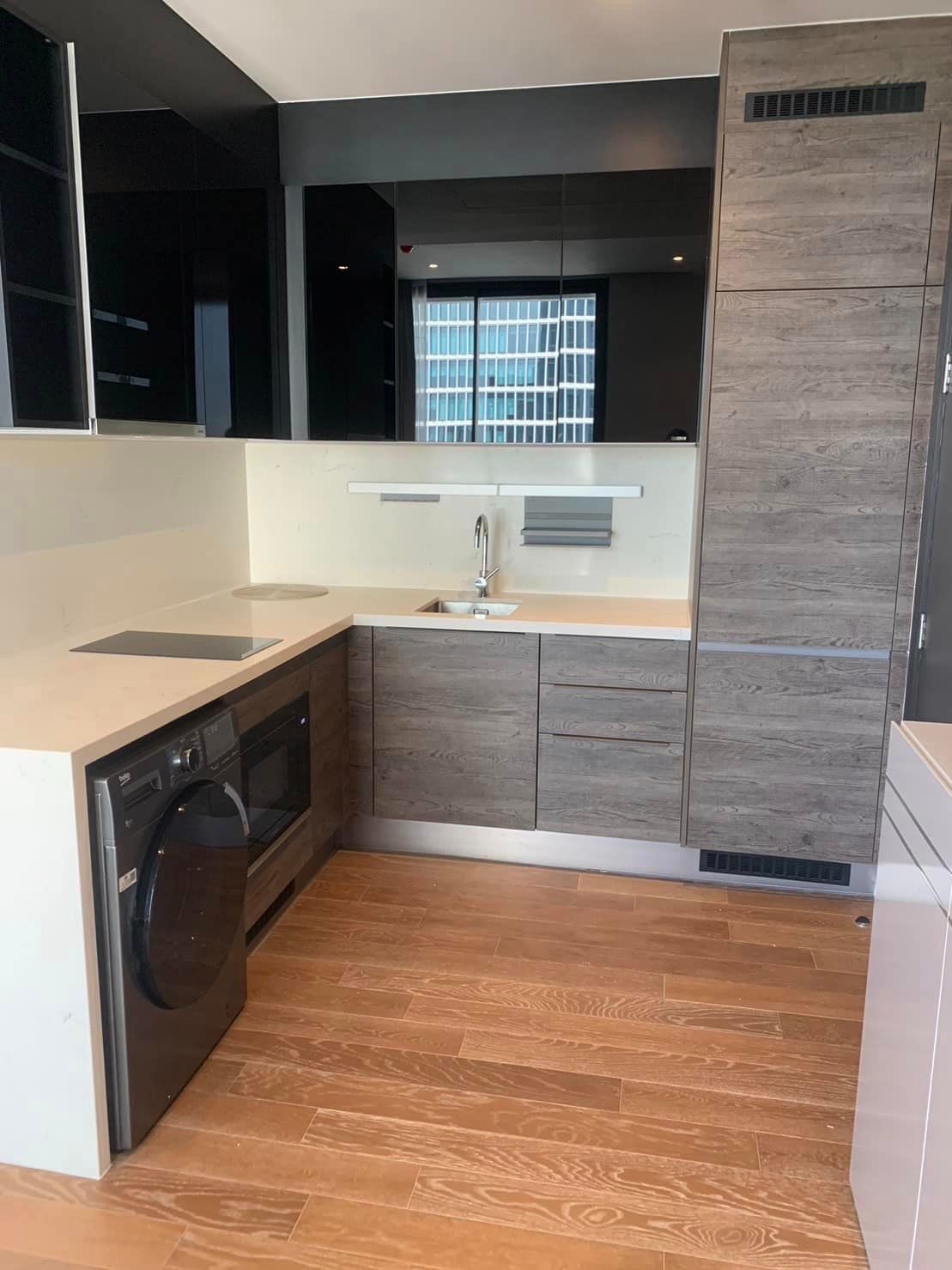1 Bedroom, 1 Bathroom 56sqm 18th Floor @MUNIQ Langsuan For Rent 65,000THB/Month