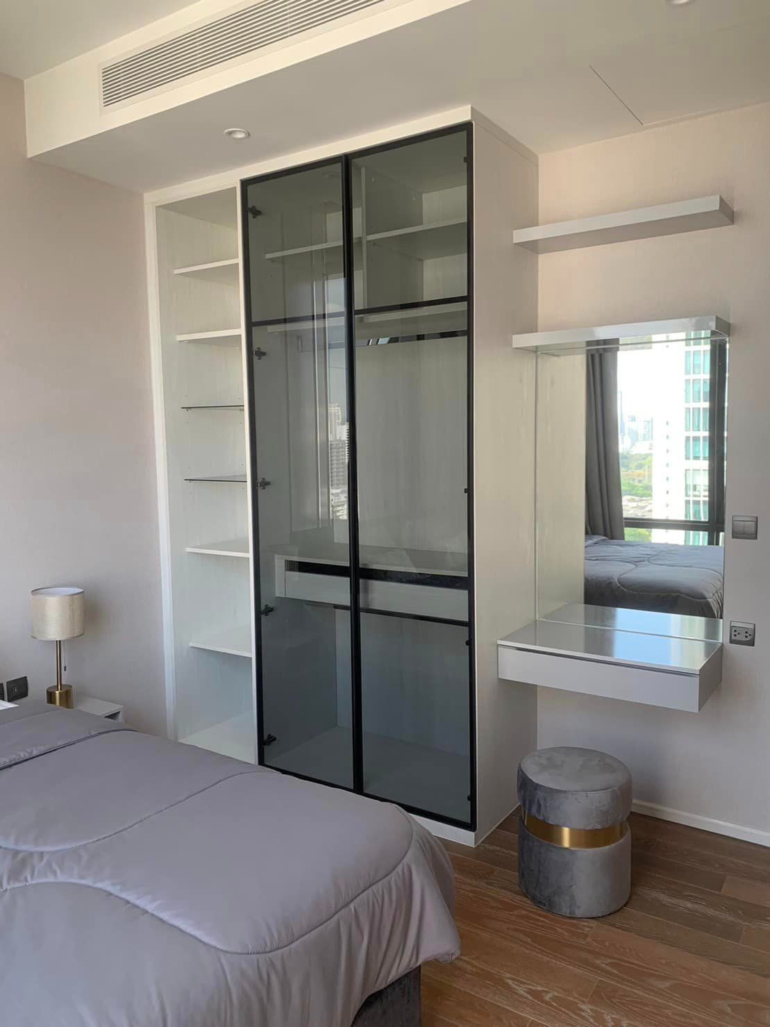 1 Bedroom, 1 Bathroom 56sqm 18th Floor @MUNIQ Langsuan For Rent 65,000THB/Month