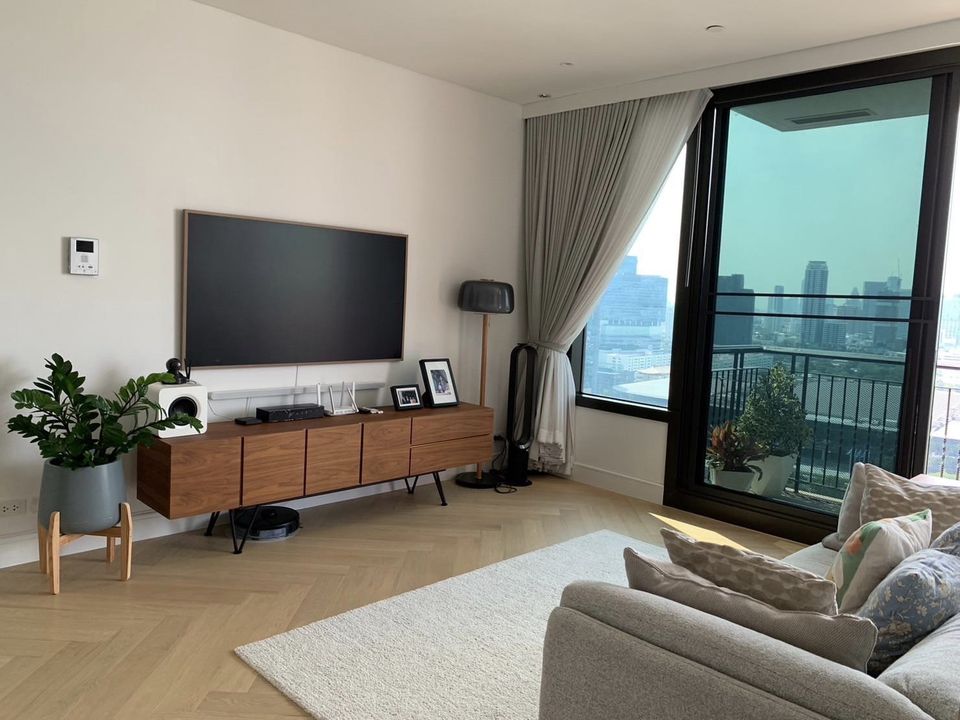 3 Bedrooms,4 Bathrooms 160sqm @Aguston Sukhumvit 22 For Rent 150,000THB/Month & For Sale 29.5MB