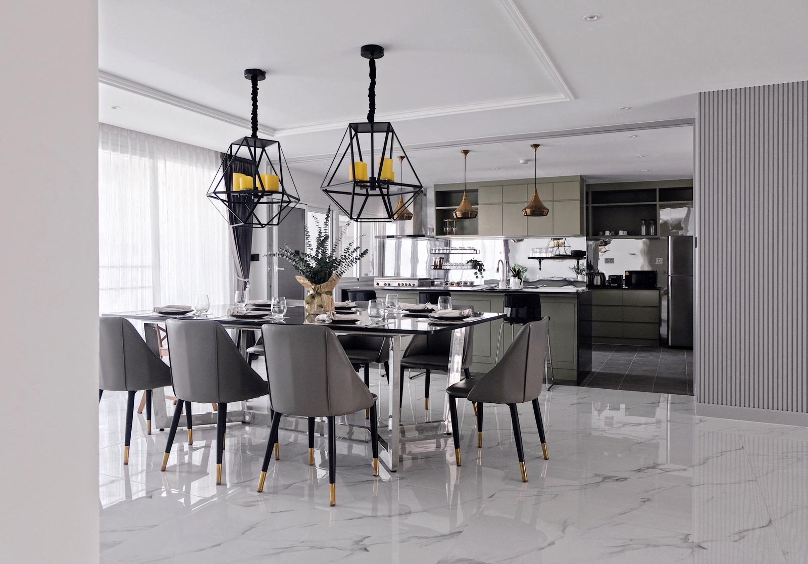3 Bedrooms,4 Bathrooms 250sqm @D.S. Tower 1 Sukhumvit 33 For Rent 120,000THB/Month