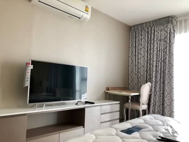 2 Bedrooms, 2 Bathrooms 75sqm 16th Flr @Rhythm Sukhumvit 36 - 38 For Rent 63,000THB/Month