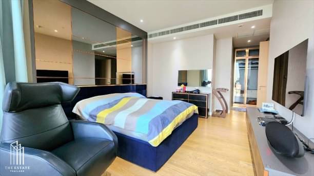 2 Bedrooms, 2 Bathrooms 126sqm 23rd Flr @Magnolias Waterfront Residences For Rent 130,000THB/Month