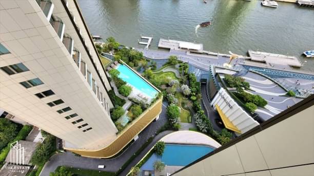 2 Bedrooms, 2 Bathrooms 126sqm 23rd Flr @Magnolias Waterfront Residences For Rent 130,000THB/Month