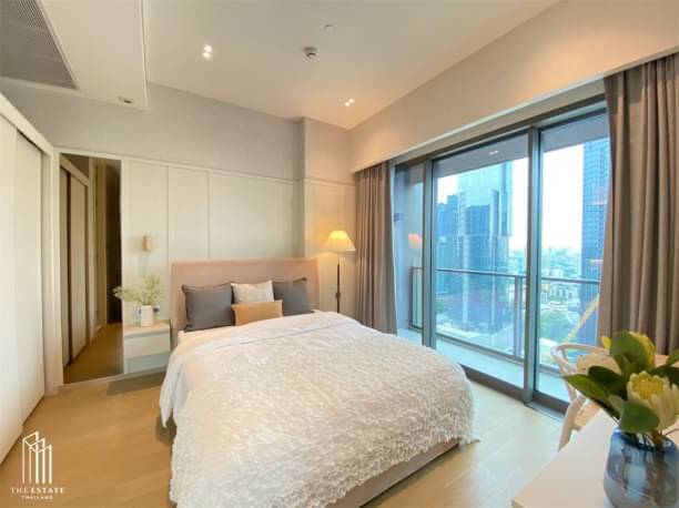 2 Bedrooms, 2 Bathrooms 90sqm 22nd Flr @The Strand Thonglor For Rent 130,000THB/Month