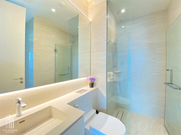 2 Bedrooms, 2 Bathrooms 90sqm 22nd Flr @The Strand Thonglor For Rent 130,000THB/Month