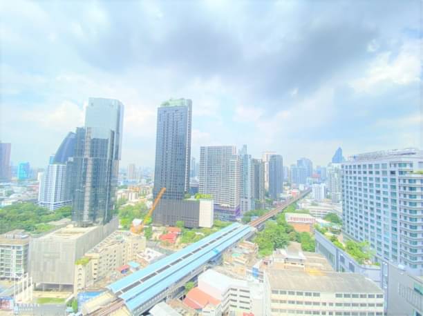 2 Bedrooms, 2 Bathrooms 90sqm 22nd Flr @The Strand Thonglor For Rent 130,000THB/Month