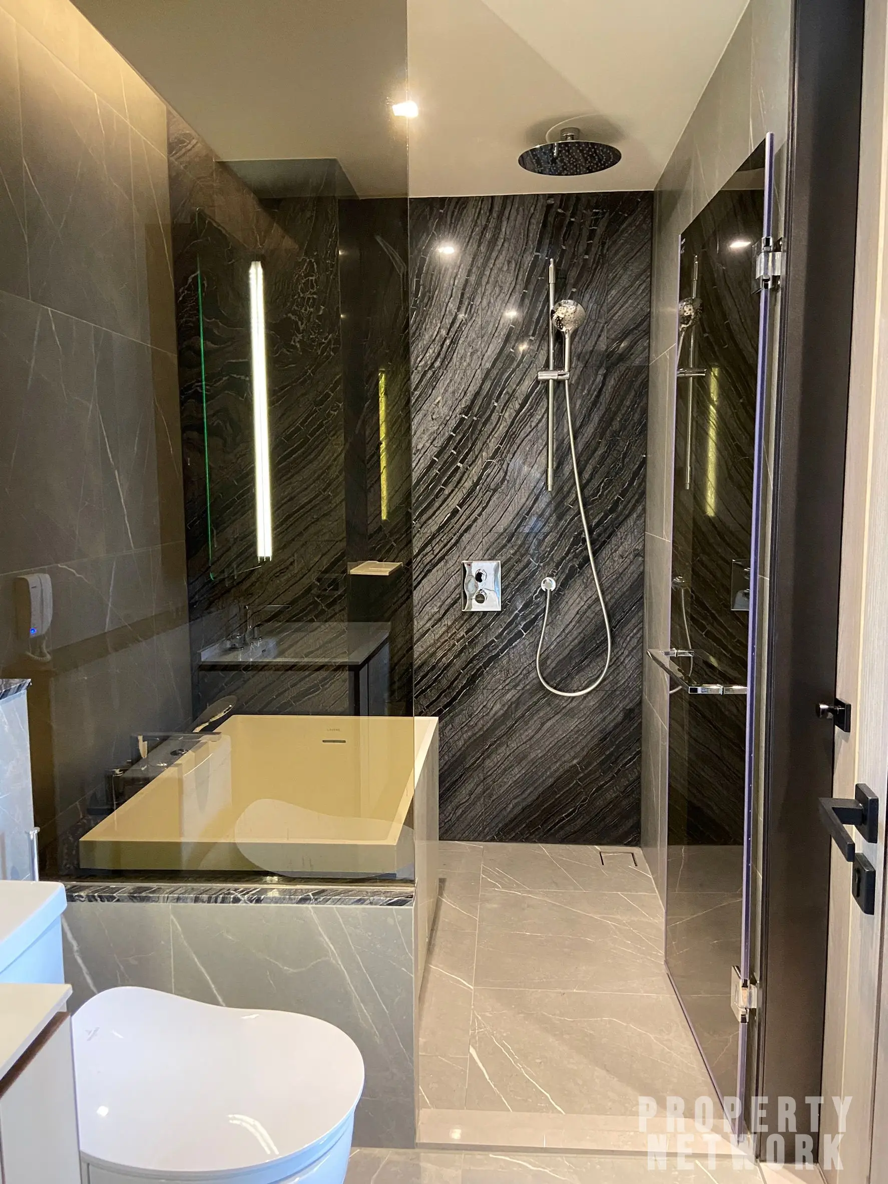 1 Bedroom, 1 Bathroom 50sqm 6th Flr@The Reserve Sukhumvit 61 For Rent 50, 000THB