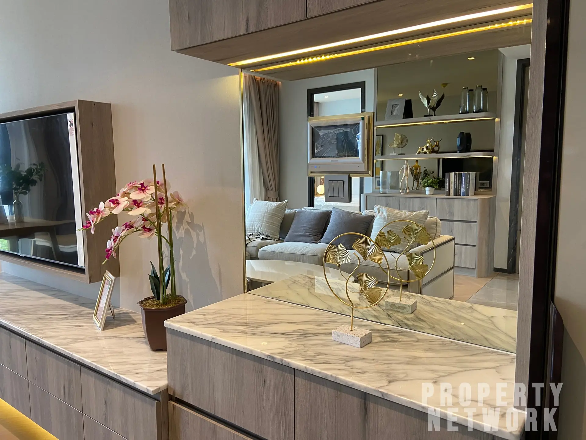 1 Bedroom, 1 Bathroom 50sqm 6th Flr@The Reserve Sukhumvit 61 For Rent 50, 000THB
