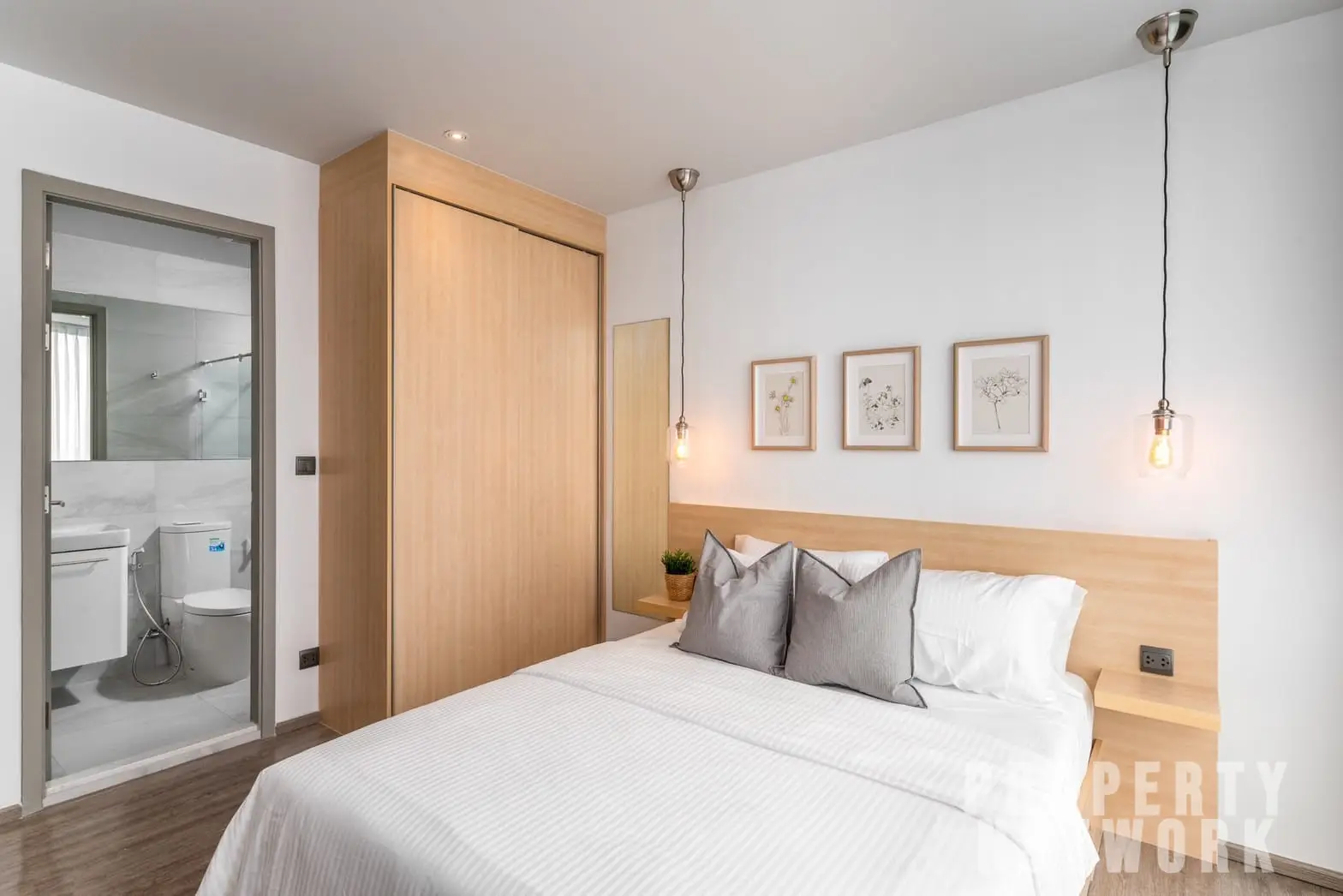 2 Bedrooms, 2 Bathrooms 70sqm@ RHYTHM Ekkamai For Rent 70,000THB/Month